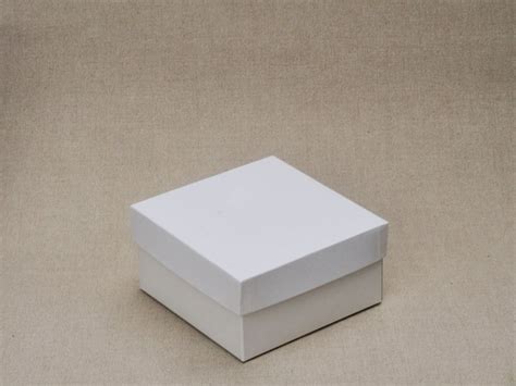 6x6x3 gift box